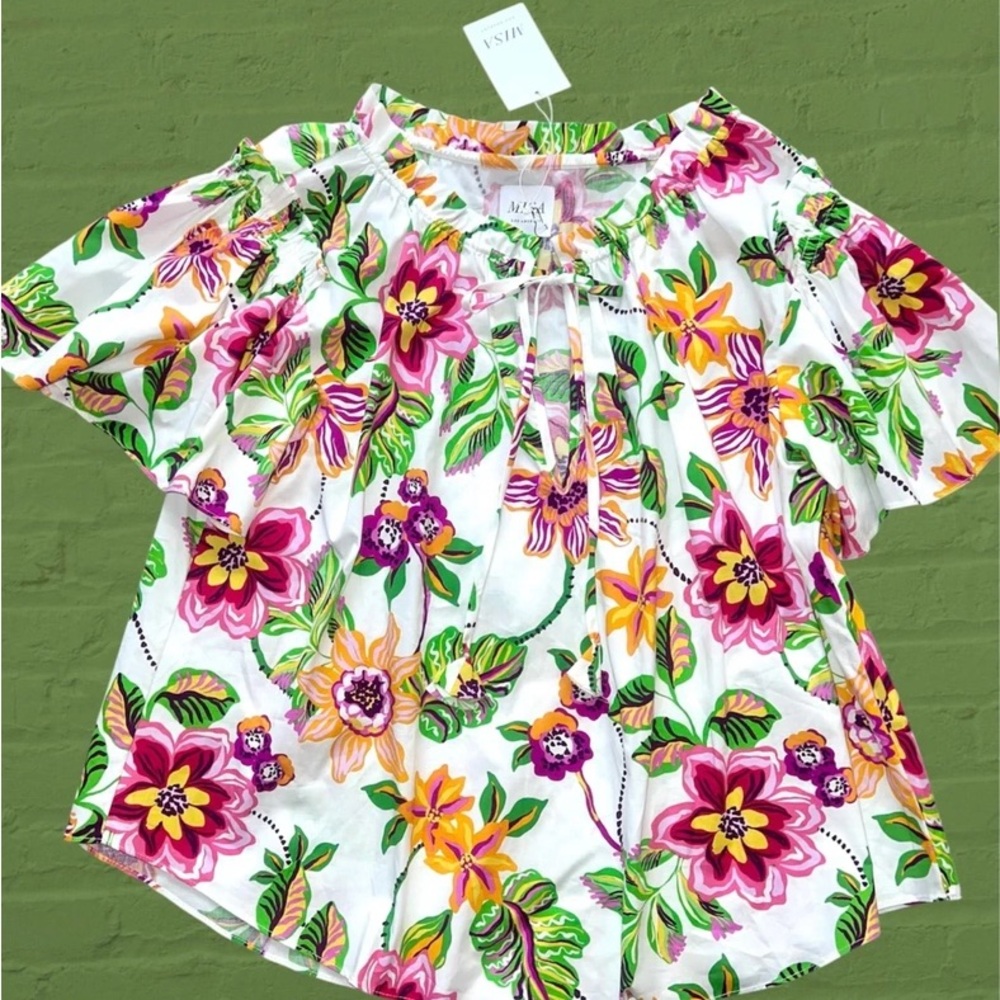 MISA Los Angeles floral print blouse
PERFECT FOR EASTER